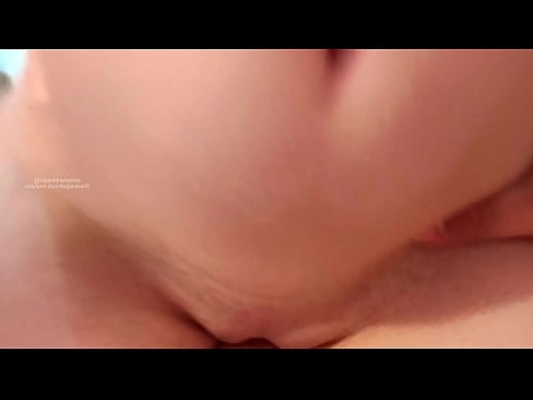 ❤️ Sov i min systers rum och det var så jag vaknade upp. ❤❌ Fuckingvideo at us ❤